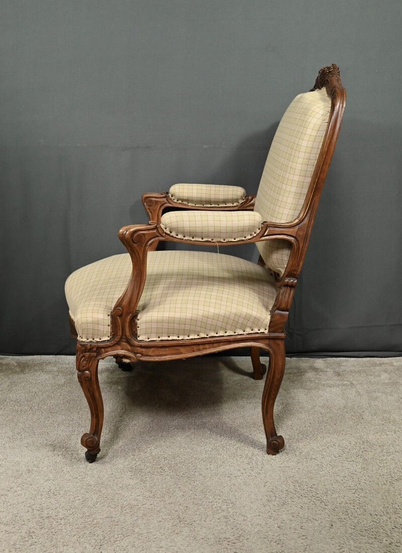 Furniture Louis XV Style Beechwood Armchair – Mid 19th Century photo