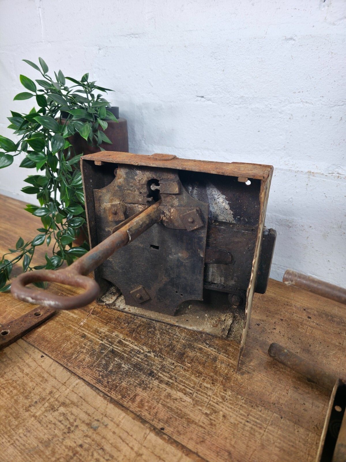 Antique 17th 18th Century Blacksmith Made Door Lock With Key And Handle photo 125.0