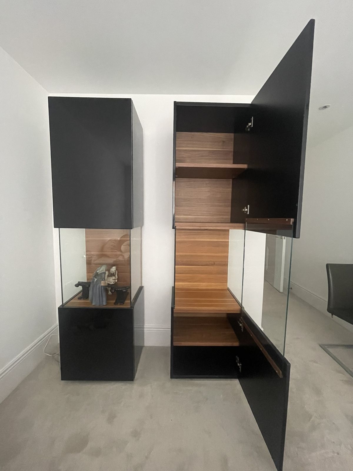 Hulsta Gentis Large Glass Cabinet photo furniture