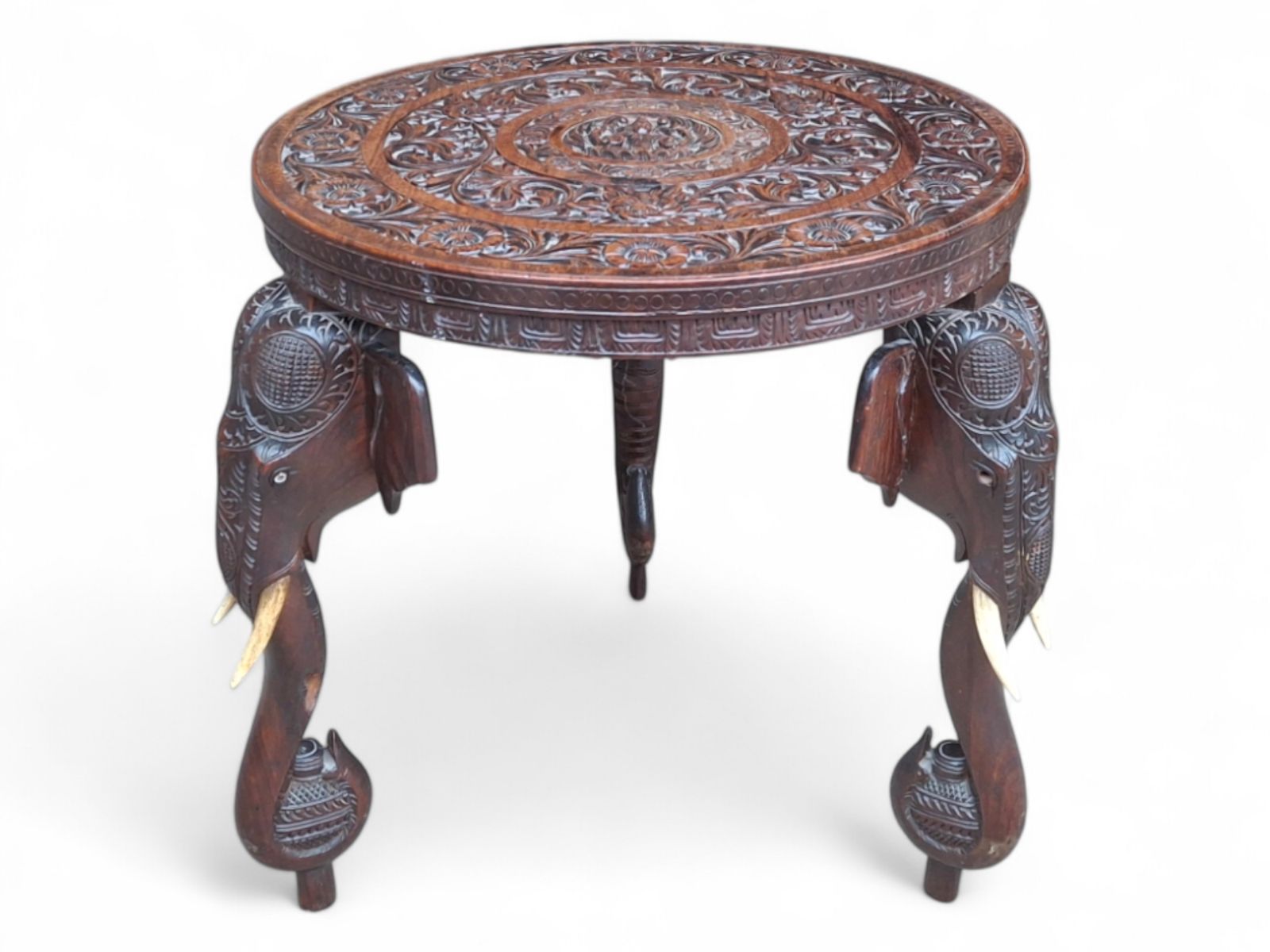photo vintage Early 20th Century Bermese Carved Hardwood Elephant Occasional / Side Table