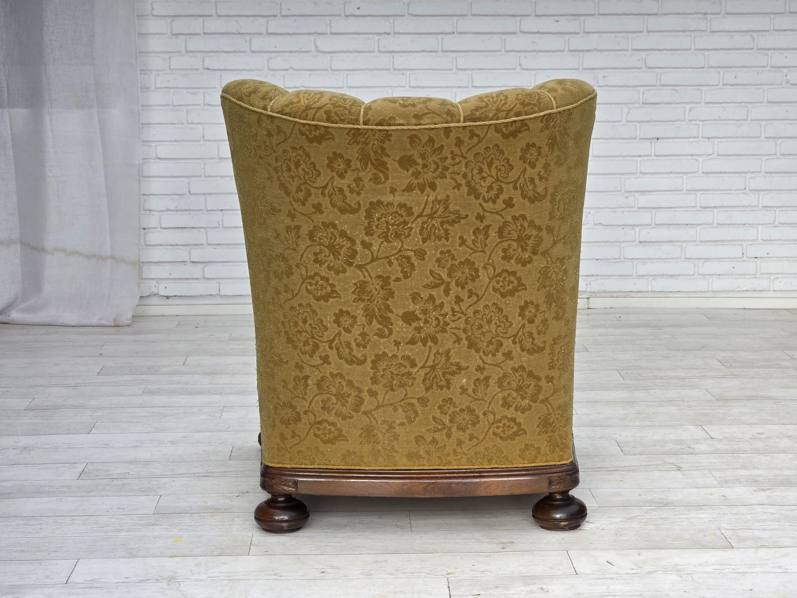 photo furniture 1960s, Danish Highback Armchair, Furniture Wool, Solid Oak Wood.