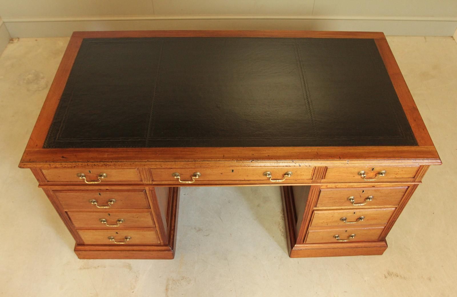 A Large Early 20th Century Mahogany Writing Desk photo vintage