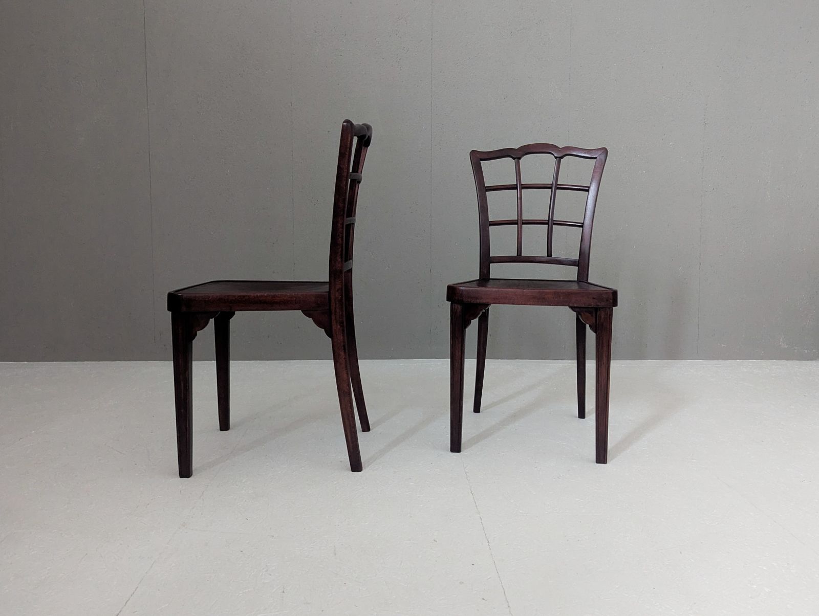 photo vinterior Pair Of Thonet A 562 Chairs By Gustav Siegel, Ca. 1926–1927