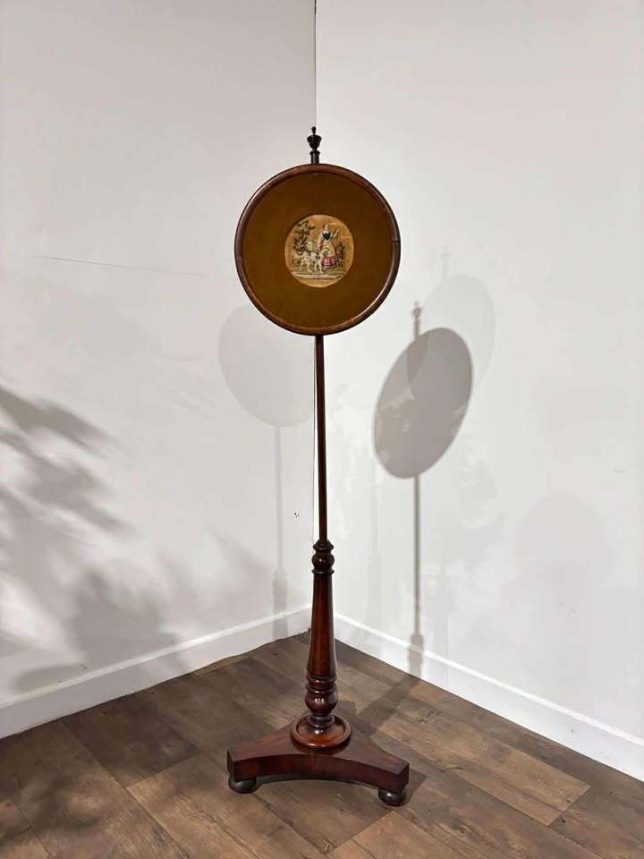 Regency Mahogany Adjustable Pole Screen photo Home Fixtures