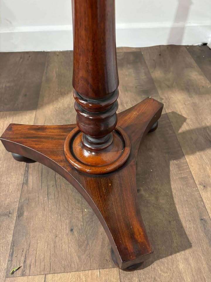 photo for sale Regency Mahogany Adjustable Pole Screen