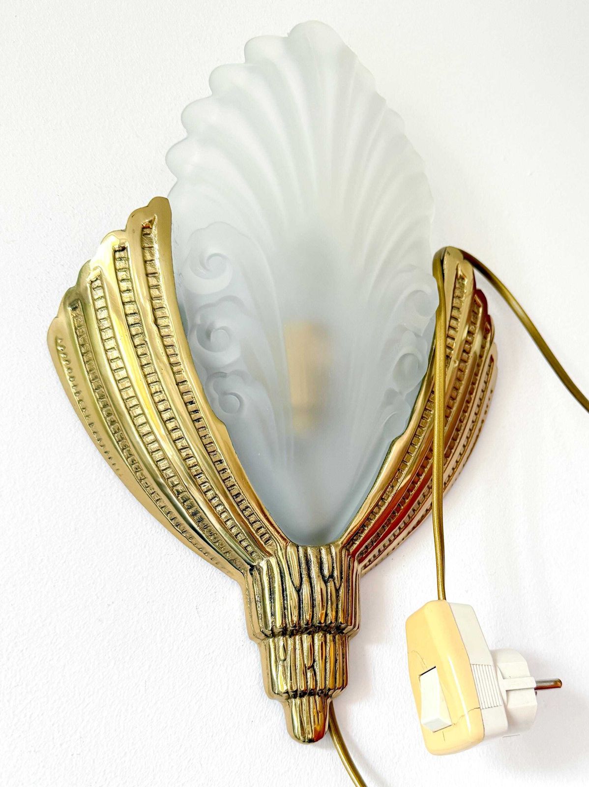 Art Deco Wandlamp Toegeschreven Aan Marcel Hudry & Val Saint Lambert photo vintage