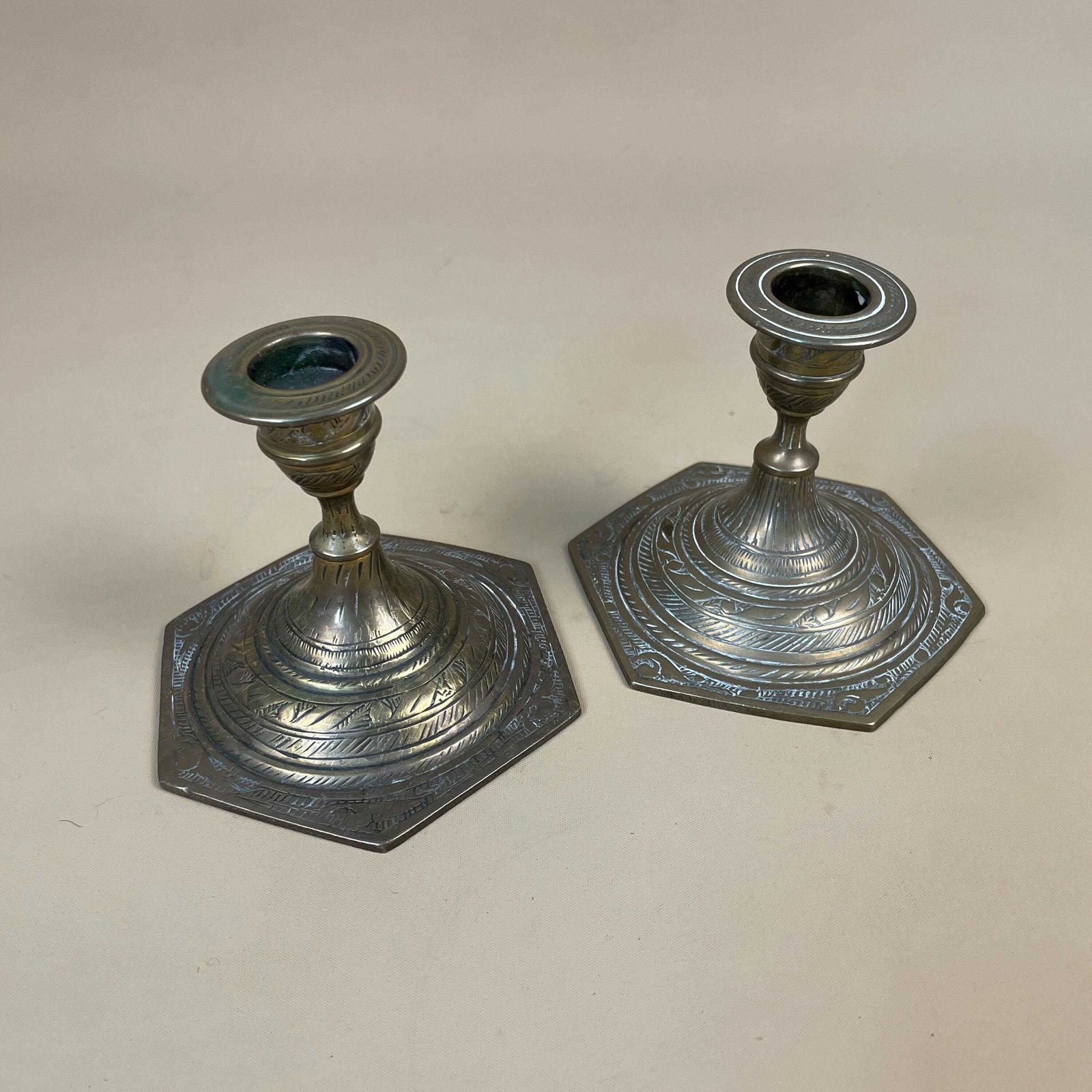 Antique Indian Matching Pair Of Gold Brass Metal Candlestick Candle Stick Vintage Hexagon Taper Dinner Candlesticks Column Low Engraved