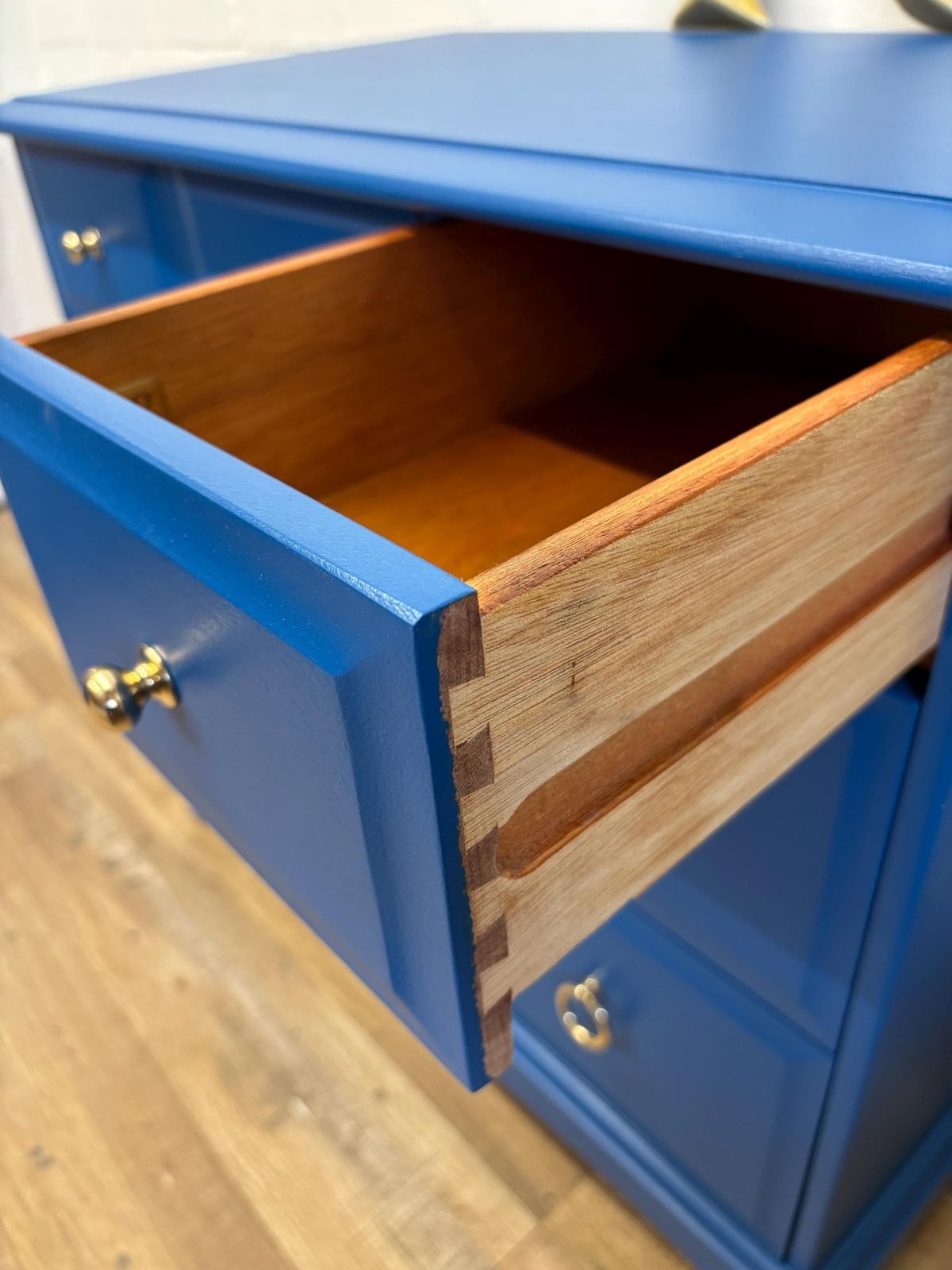 Stag Minstrel 3 Over 2 Chest Of Drawers Painted Blue photo vintage
