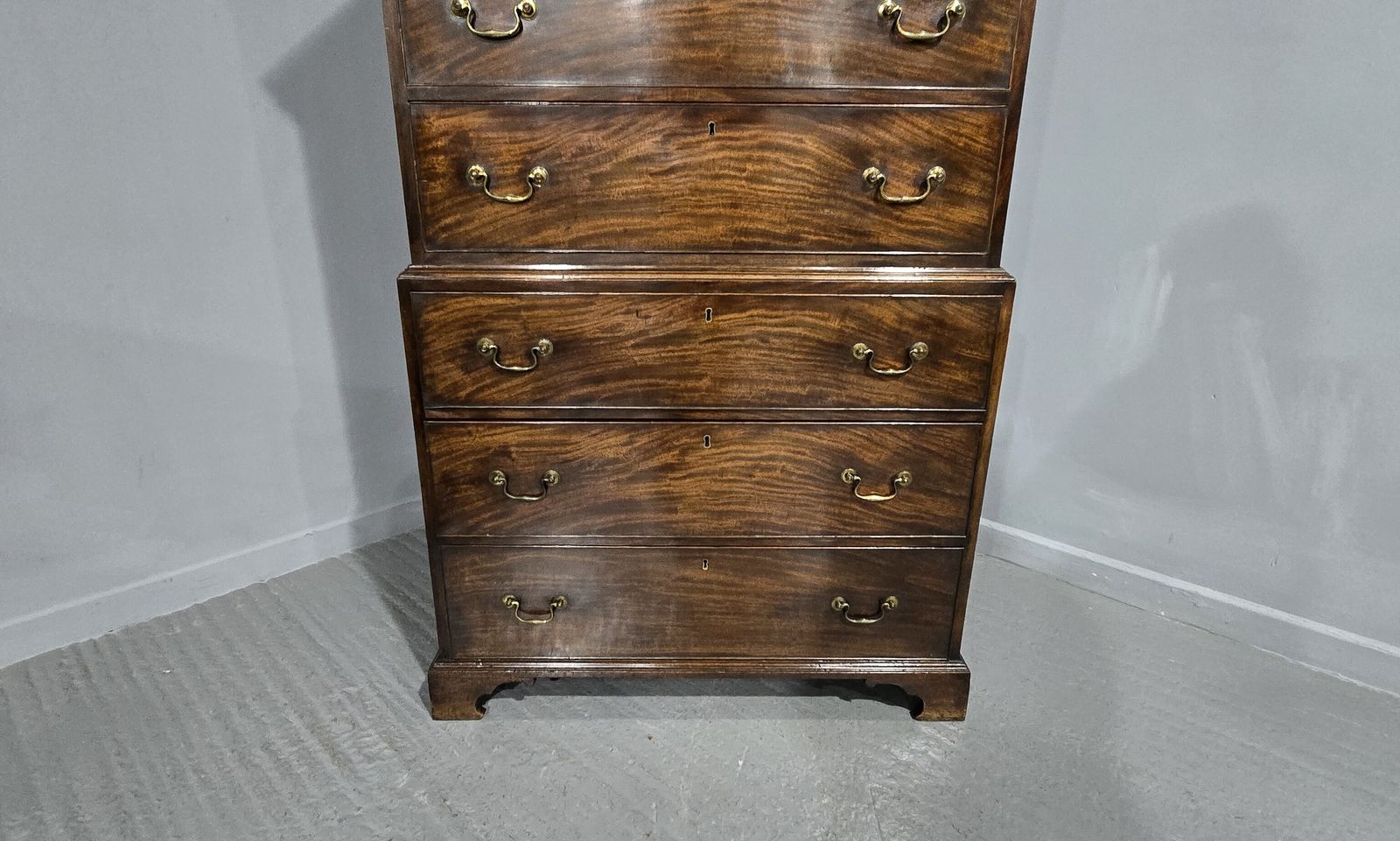 photo buy Super Georgian Mahogany Chest On Chest Of Drawers