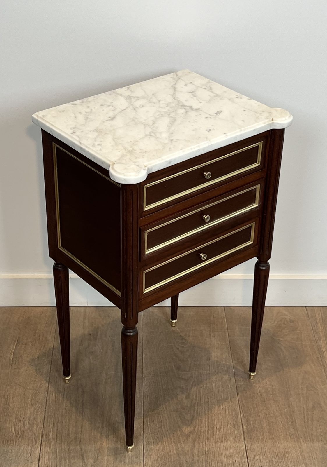 Pair Of Mahogany And Brass End Tables Or Bedside Tables With Carrara Marble Tops In The Style Of Maison Jansen. Circa 1940 photo Furniture