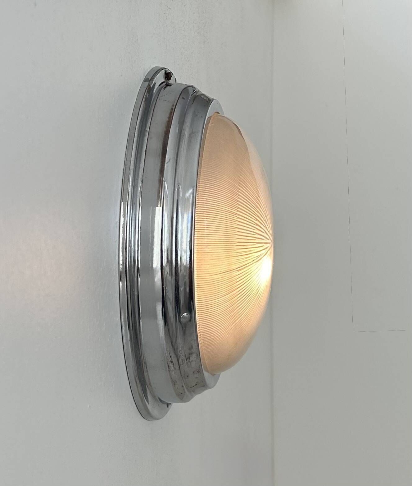 Vintage Wall Lamp In Chromed Metal And Holophane Glass, France 1930 photo buy
