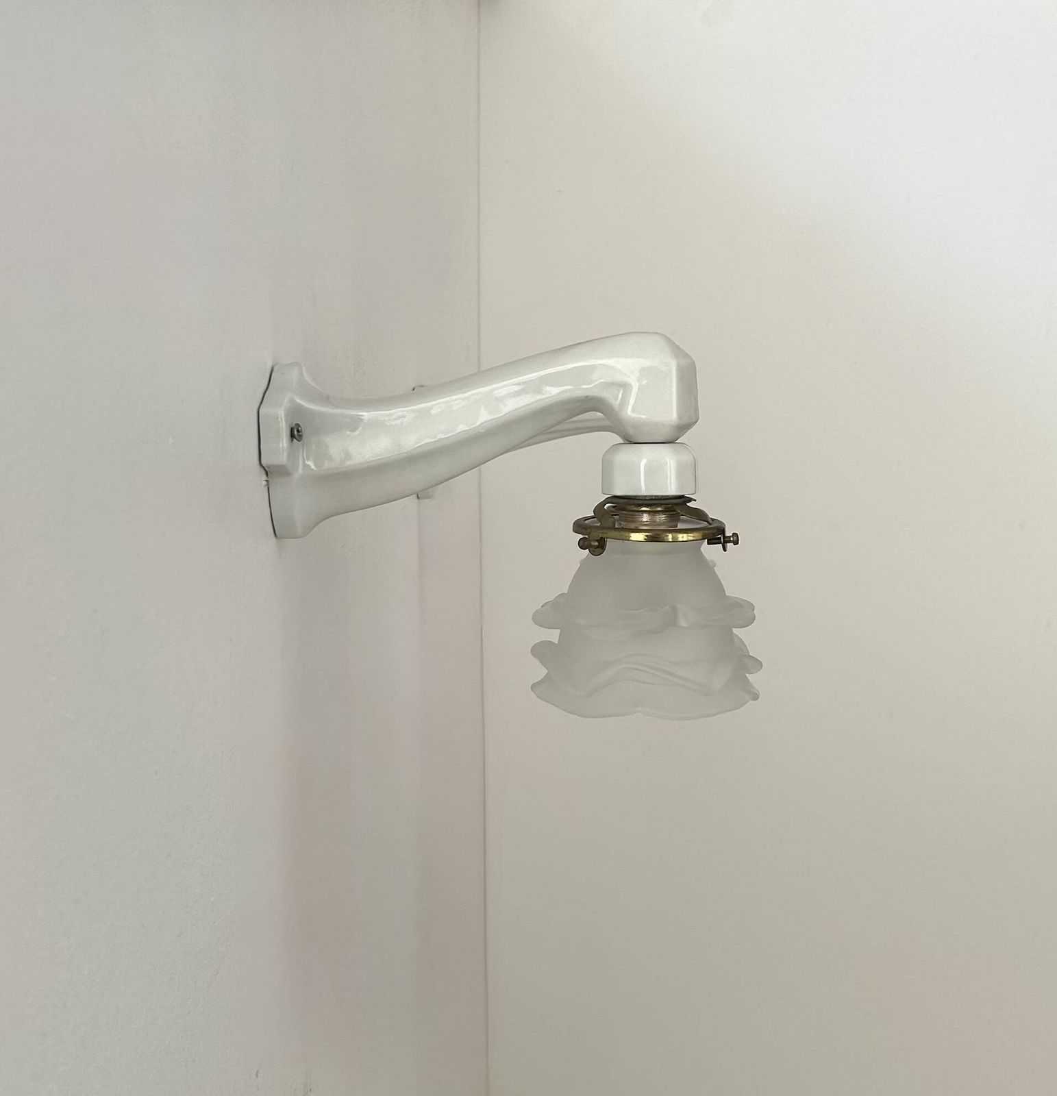 photo furniture Pair Of Vintage Art Deco Wall Lights  Porcelain And Sandblasted Glass France 1930