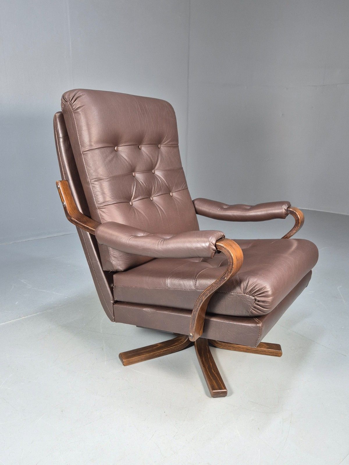 Vintage 1970s Danish Brown Leather And Vinyl Swivel Chair Retro Mcm Eb9865 Mswi photo 325.0