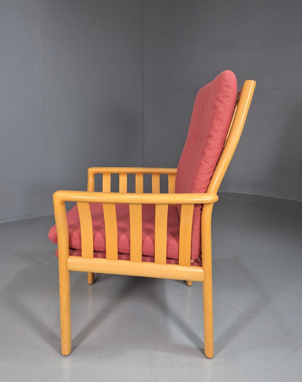 photo buy Vintage Danish Lounge Chair Red Beech Frame 1980s Retro Eb7794 Mnor