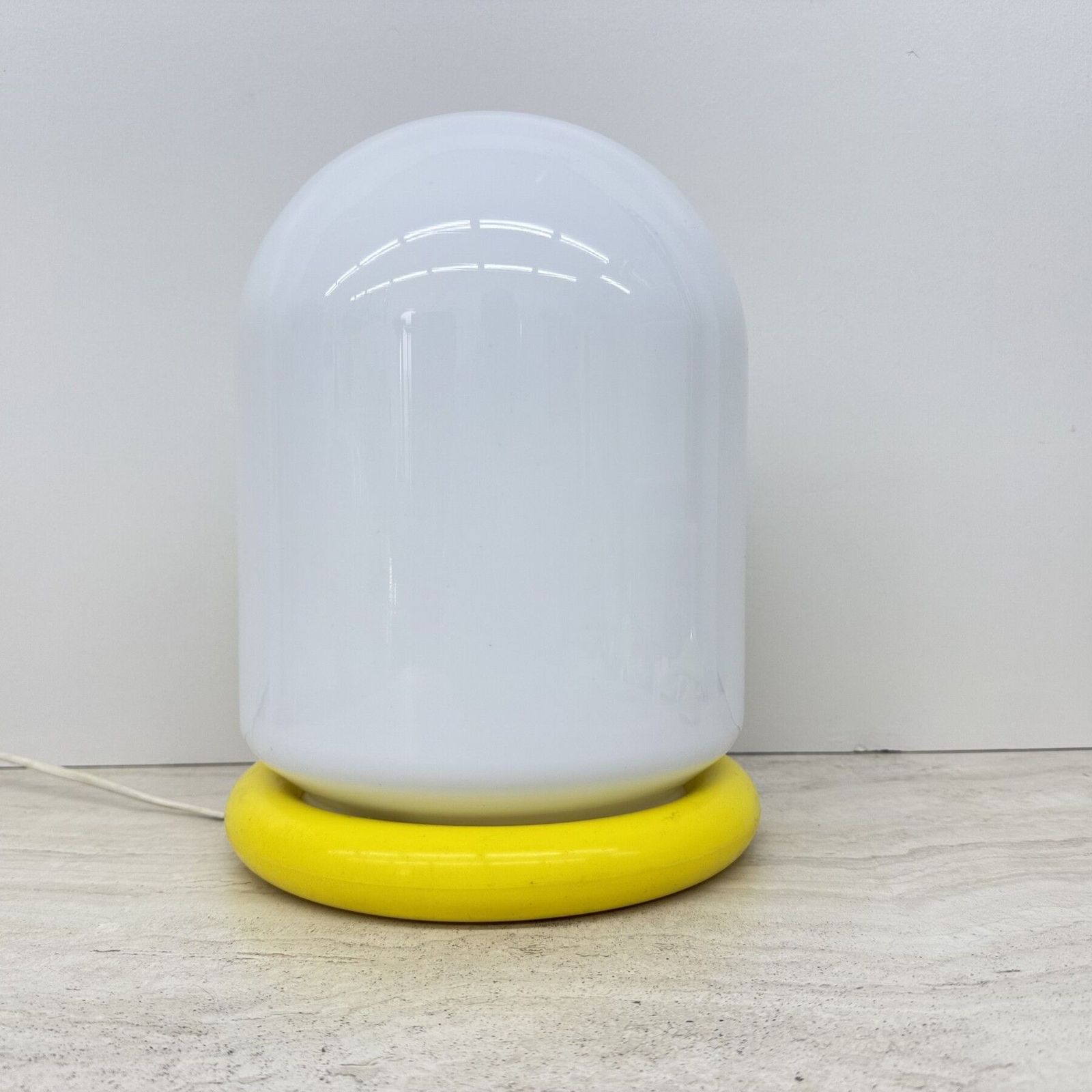 Mid Century Italiaanse Tafellamp Space Age Geel, Jaren 1970
