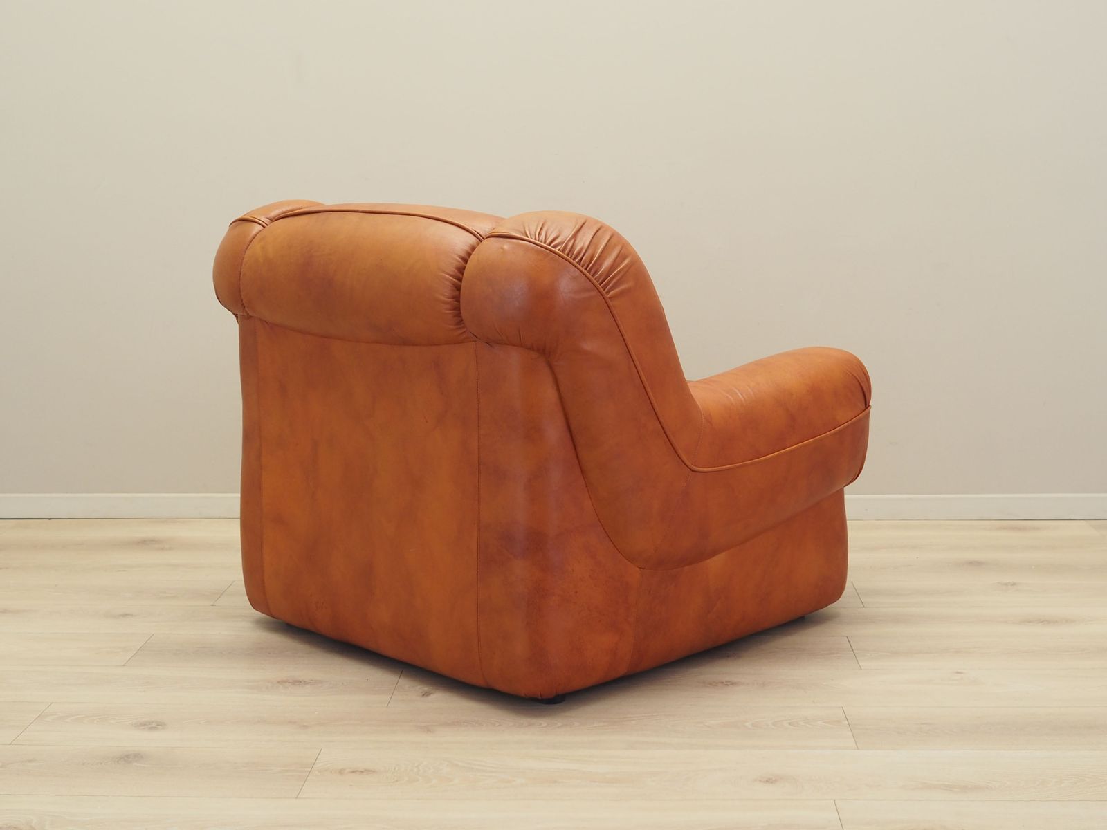 Orange Armchair, Italian Design, 1970s, Manufacturer: Mimo Padova photo buy