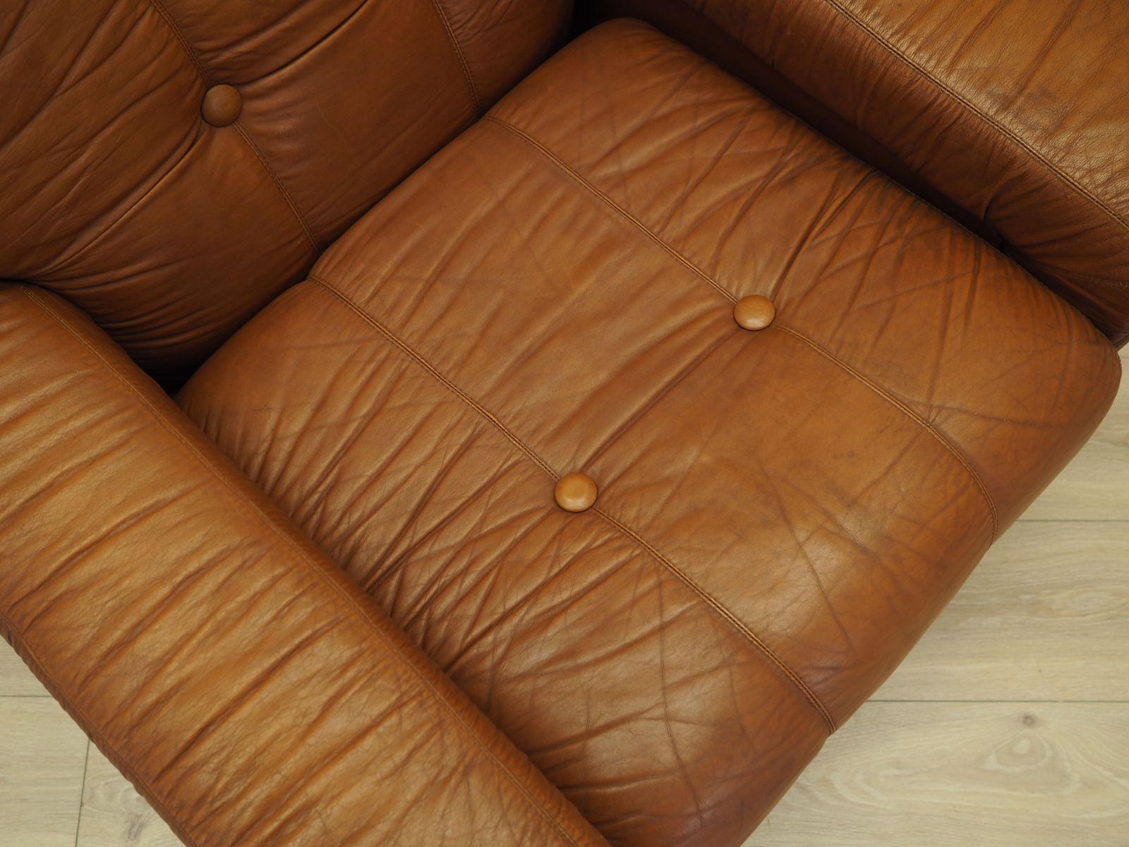 photo vinterior Brown Armchair, Italian Design, 1970s, Production: Italy