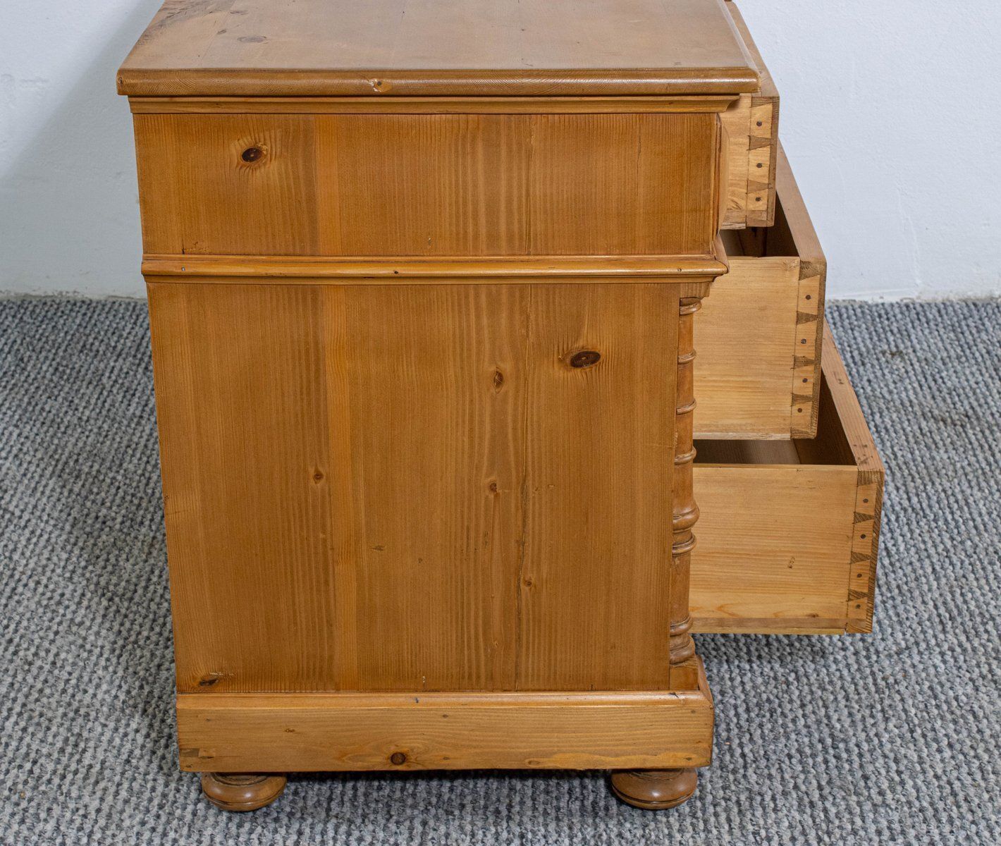 Antique Waxed Stripped Pine Chest Of 4 Drawers, Late 19th Century photo for sale