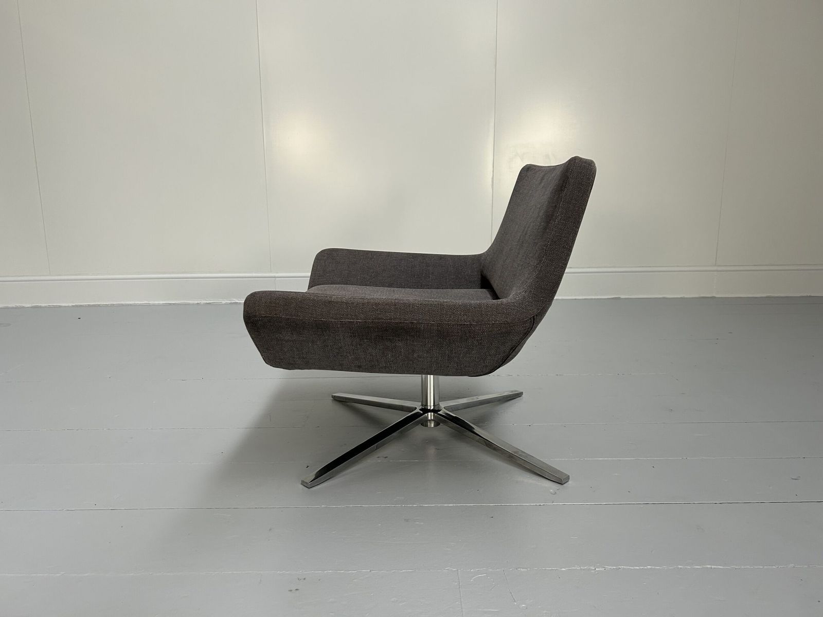 photo for sale Pair Of B&B Italia “Metropolitan Me84” Armchairs – In Mid Grey Fabric