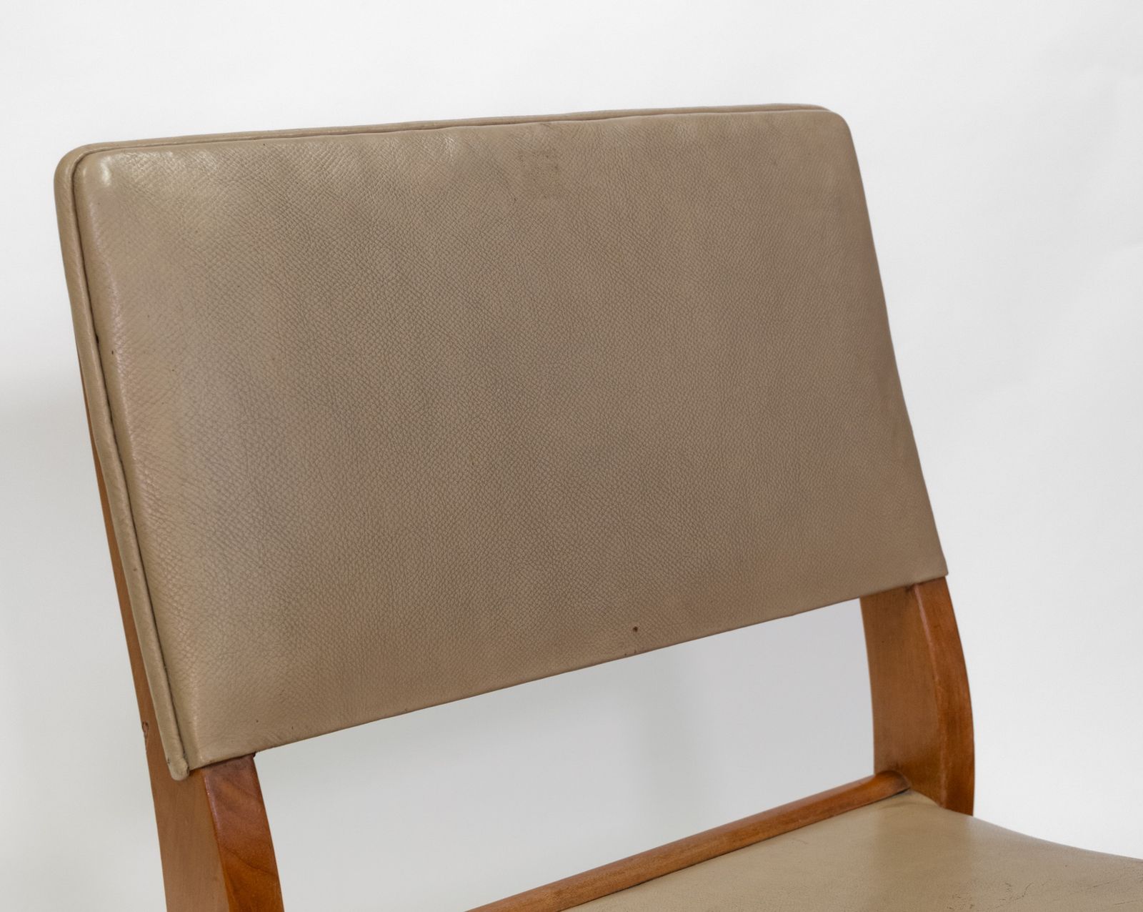 photo for sale Alvar Aalto Birch & Leather Chair 611