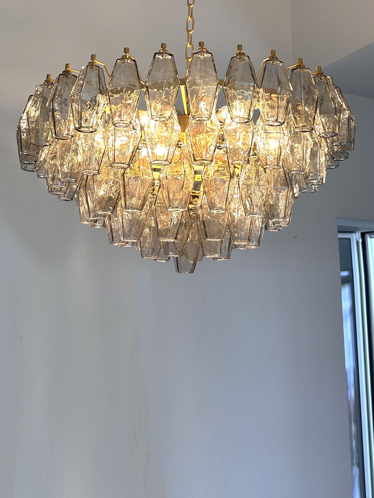 Contemporary Styled After Venini Smoked Fumè “Poliedri” Murano Glass Gold Chandelier photo vinterior