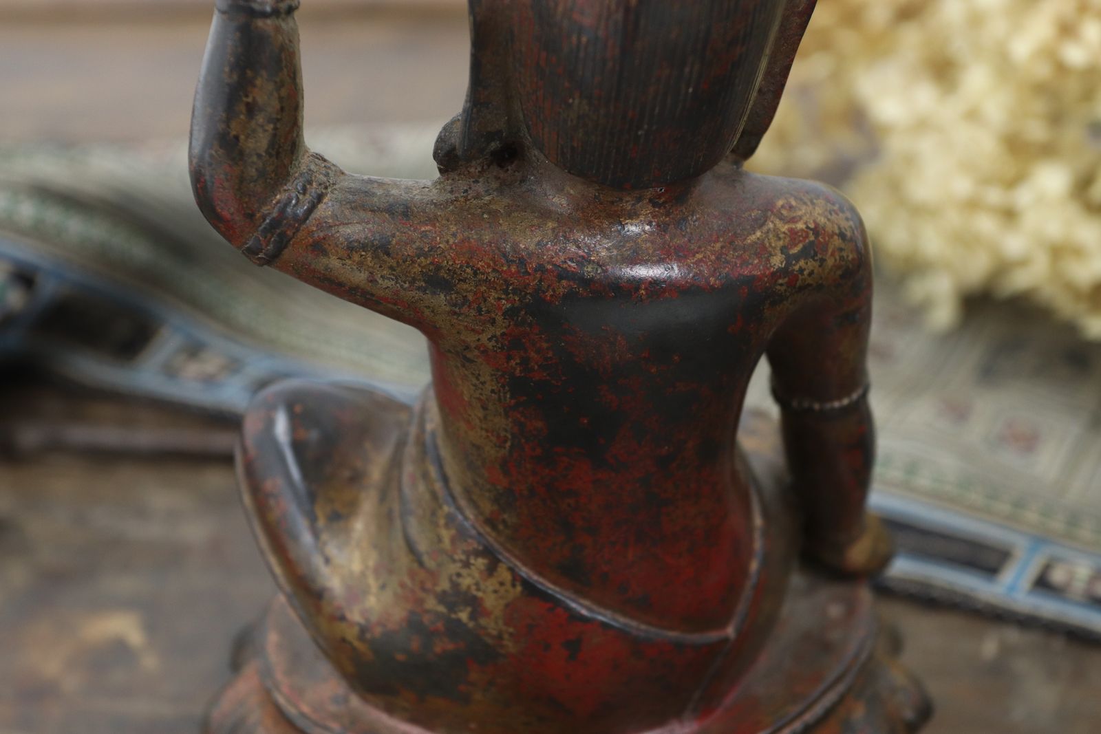 Tibetan Bronze Buddha With Traces Of Gold Leaf And Red Lacquer photo vinterior
