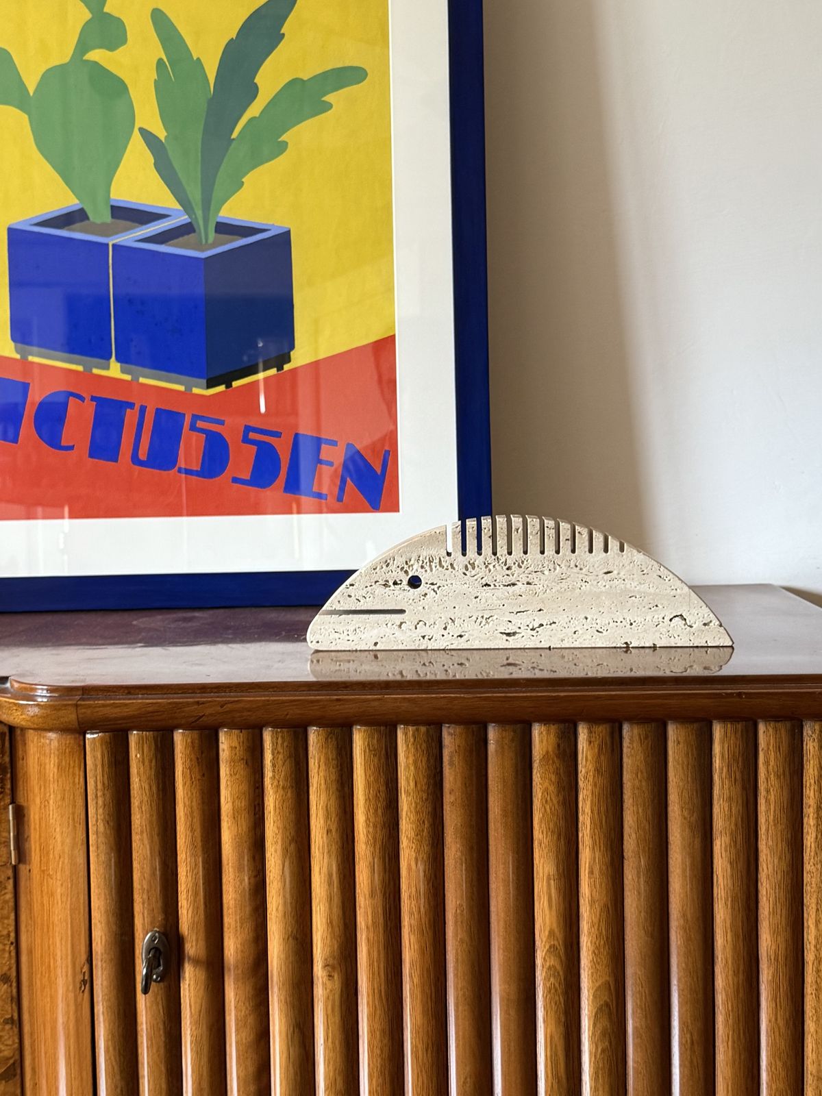 Brutalist Travertine Fish Shaped Desk Organizer/ Figure, Enzo Mari F.Lli Mannelli, Italy, 1970s photo Home Decor