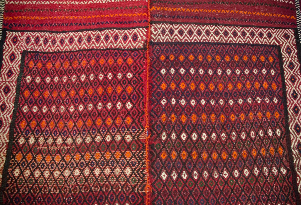 Vintage Qashqai Shiraki Kilim Rug 225x166cm photo Textiles