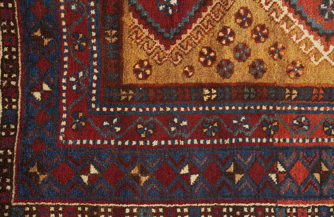 Vintage Qashqai Rug 268x122cm photo for sale