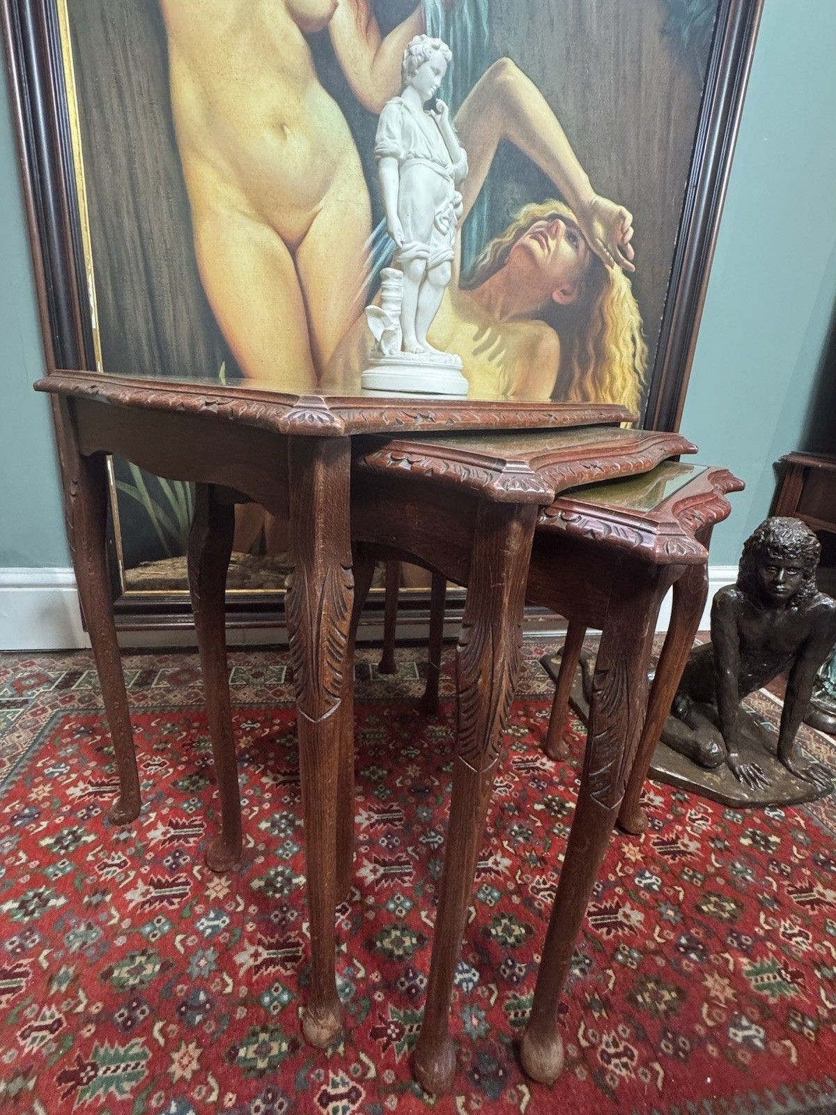 Regency Queen Anne Style Nest Of Three Tables In Rich Mahogany photo Furniture