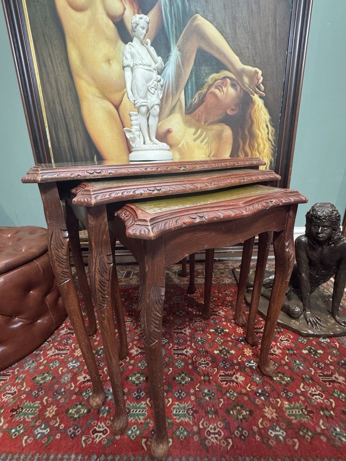 Regency Queen Anne Style Nest Of Three Tables In Rich Mahogany photo buy