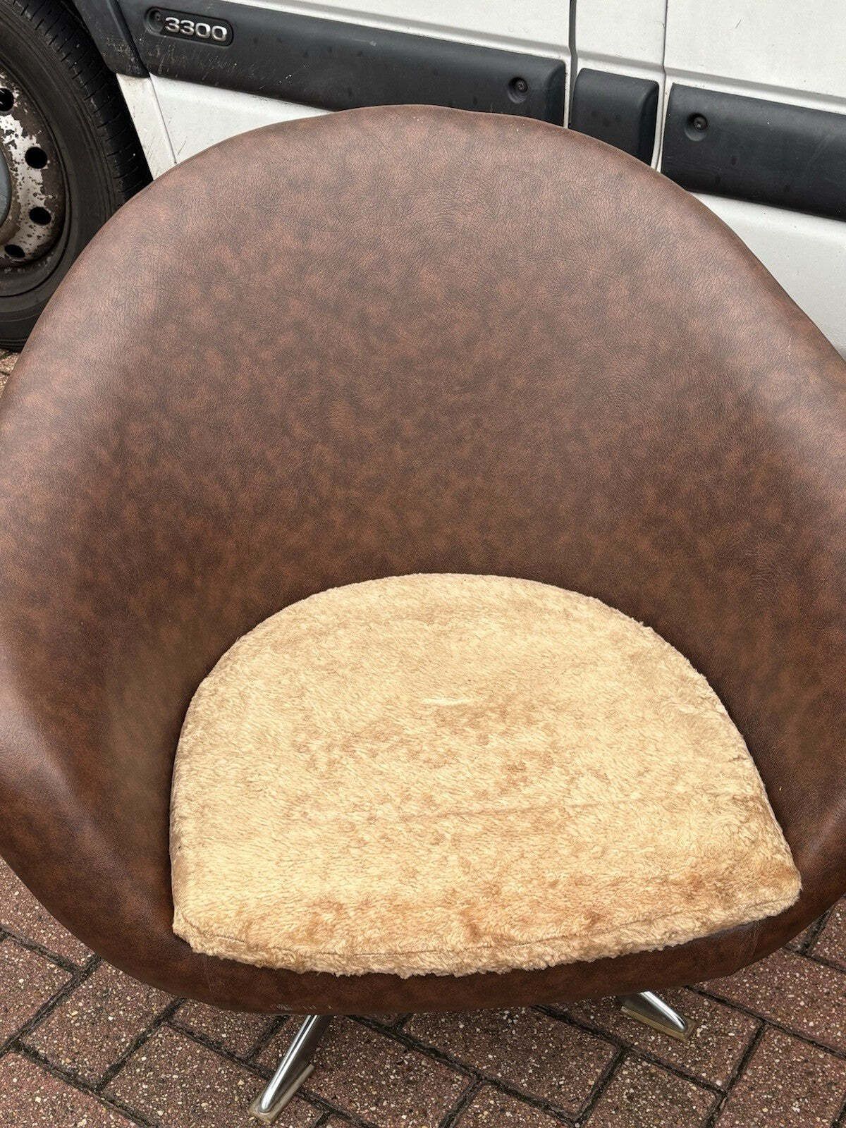 Pair Of Mid Century Swivel Pod Armchairs photo Furniture