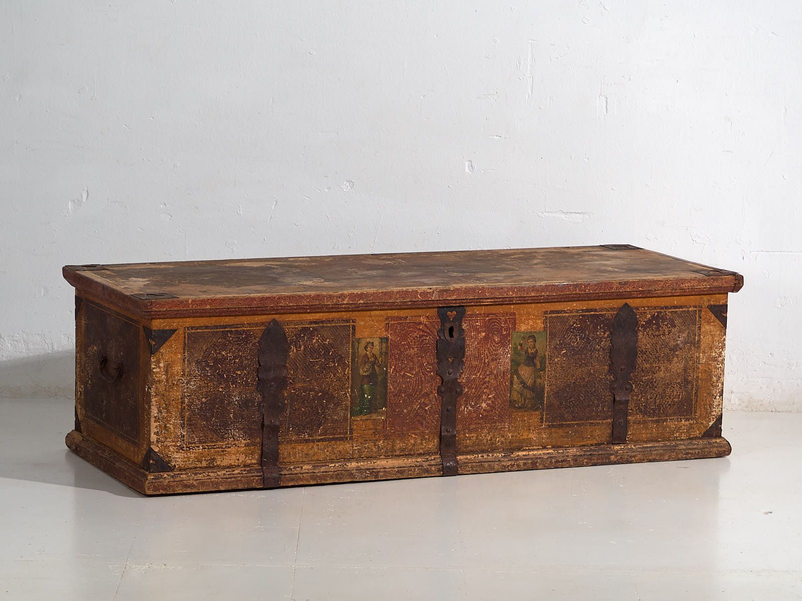 Antique Folk Art Bridal Trunk (C.1820) #103