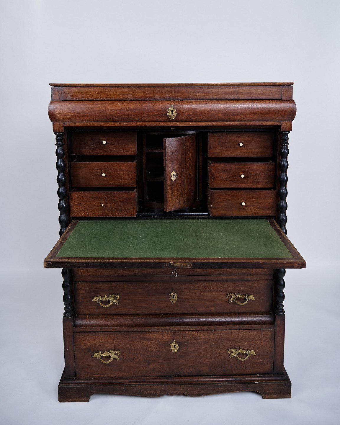 Secretary – Polished Oak – Green Felt Cloth & Brass Handles – 4 Drawers – 1820s photo for sale