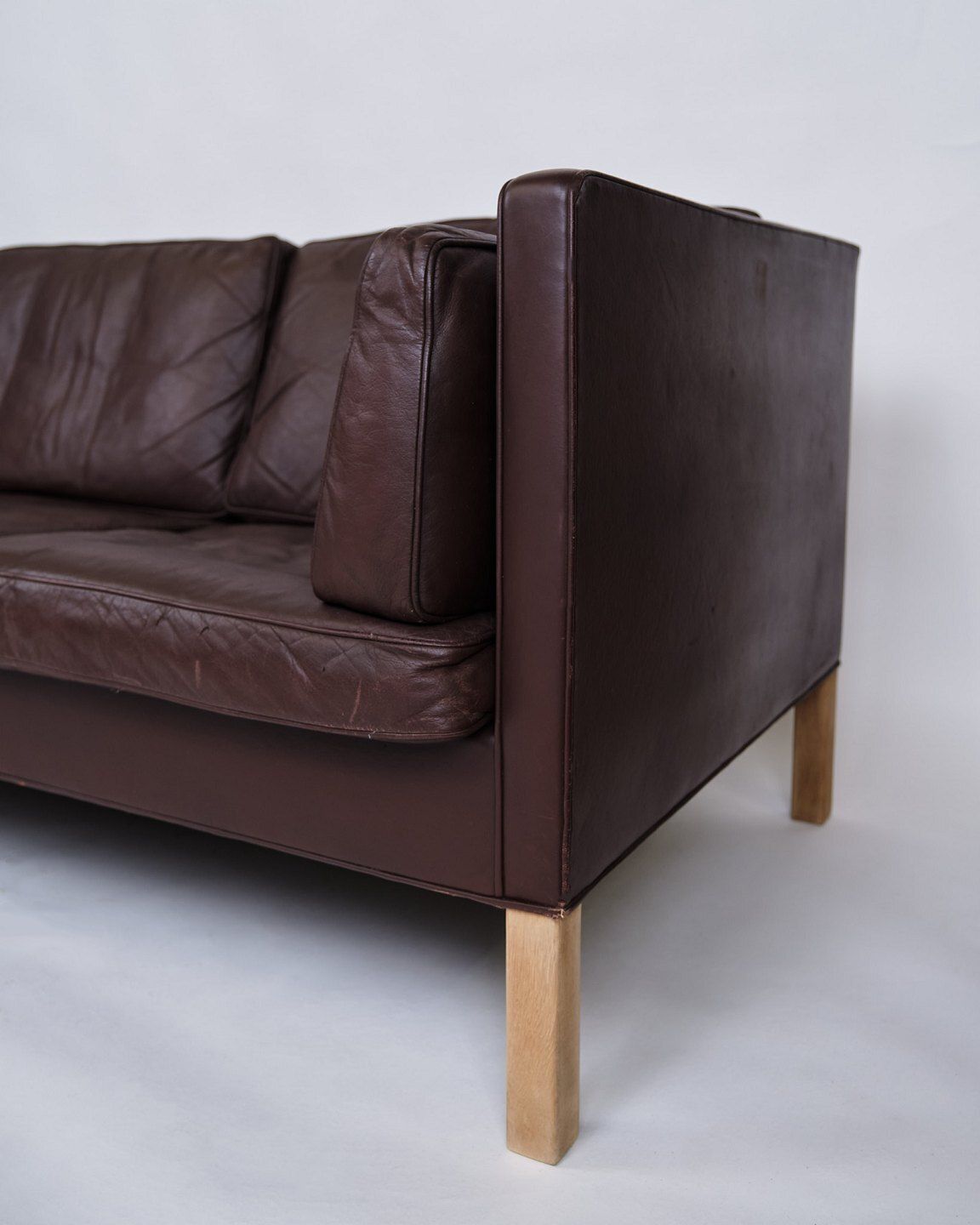 Sofa   3. Person   Model 2442   Brown Leather   Børge Mogensen   Fredericia Furniture Factory   Danish Design   1960s photo 3700.0