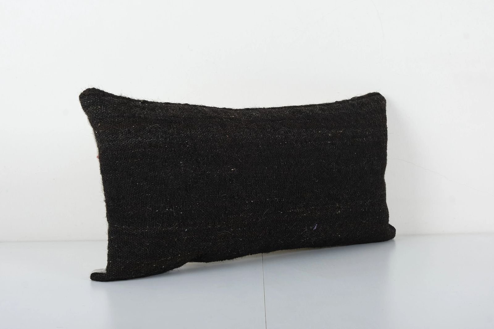 Vintage Hemp Turkish Kilim Pillow, Black Natural Turkish Hemp Sisal Kilim Rug Cushion photo furniture