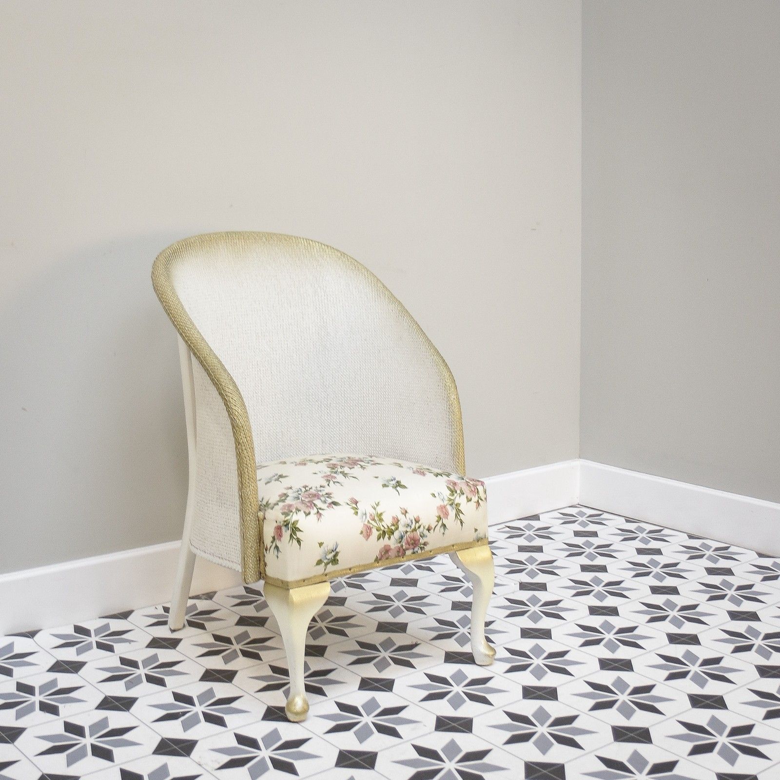 Lloyd Loom Ottoman Bedside Table And Chair Matching Set In White And Gold photo Furniture