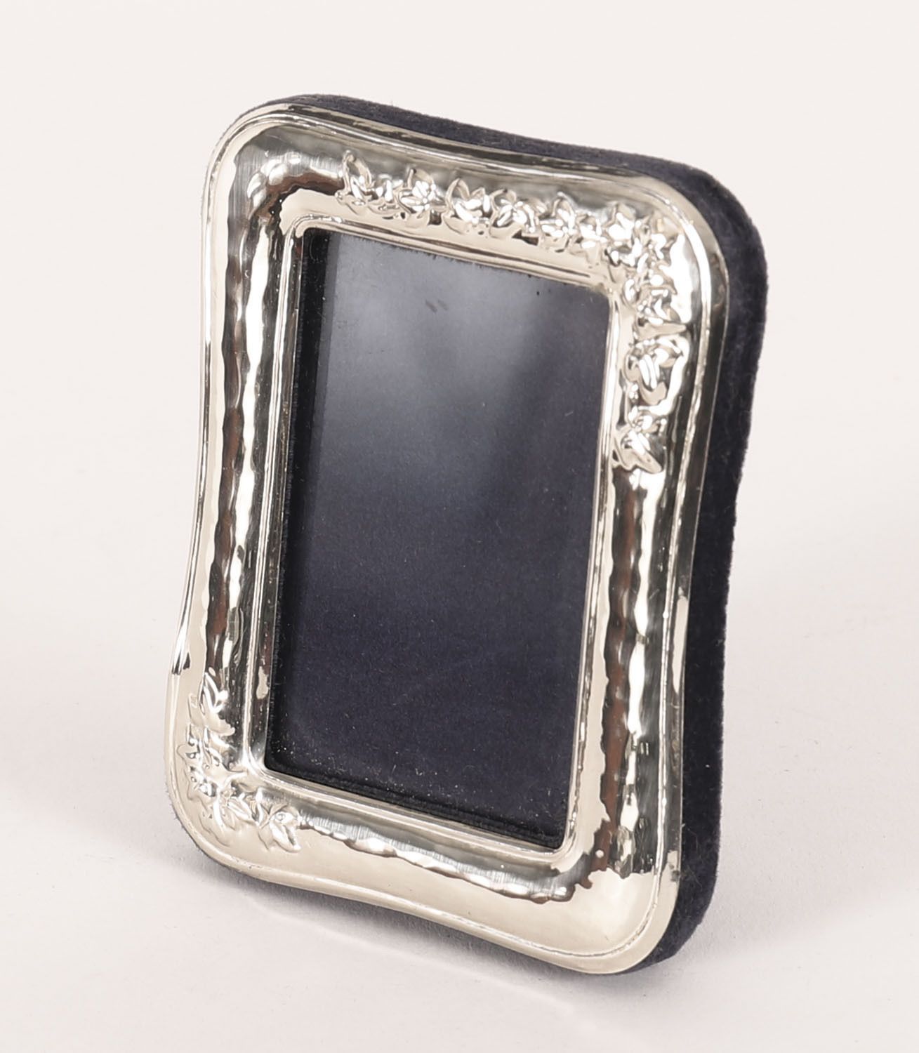 Vintage Small Silver Photo Frame 8.5cm X 6.5cm photo furniture