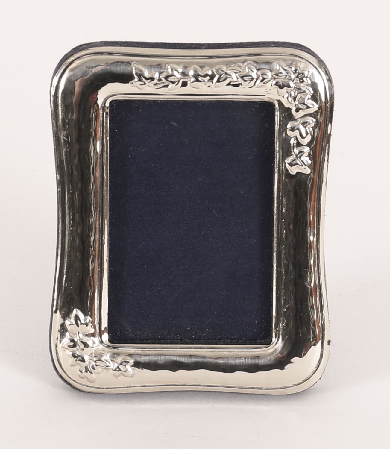Vintage Small Silver Photo Frame 8.5cm X 6.5cm photo vinterior