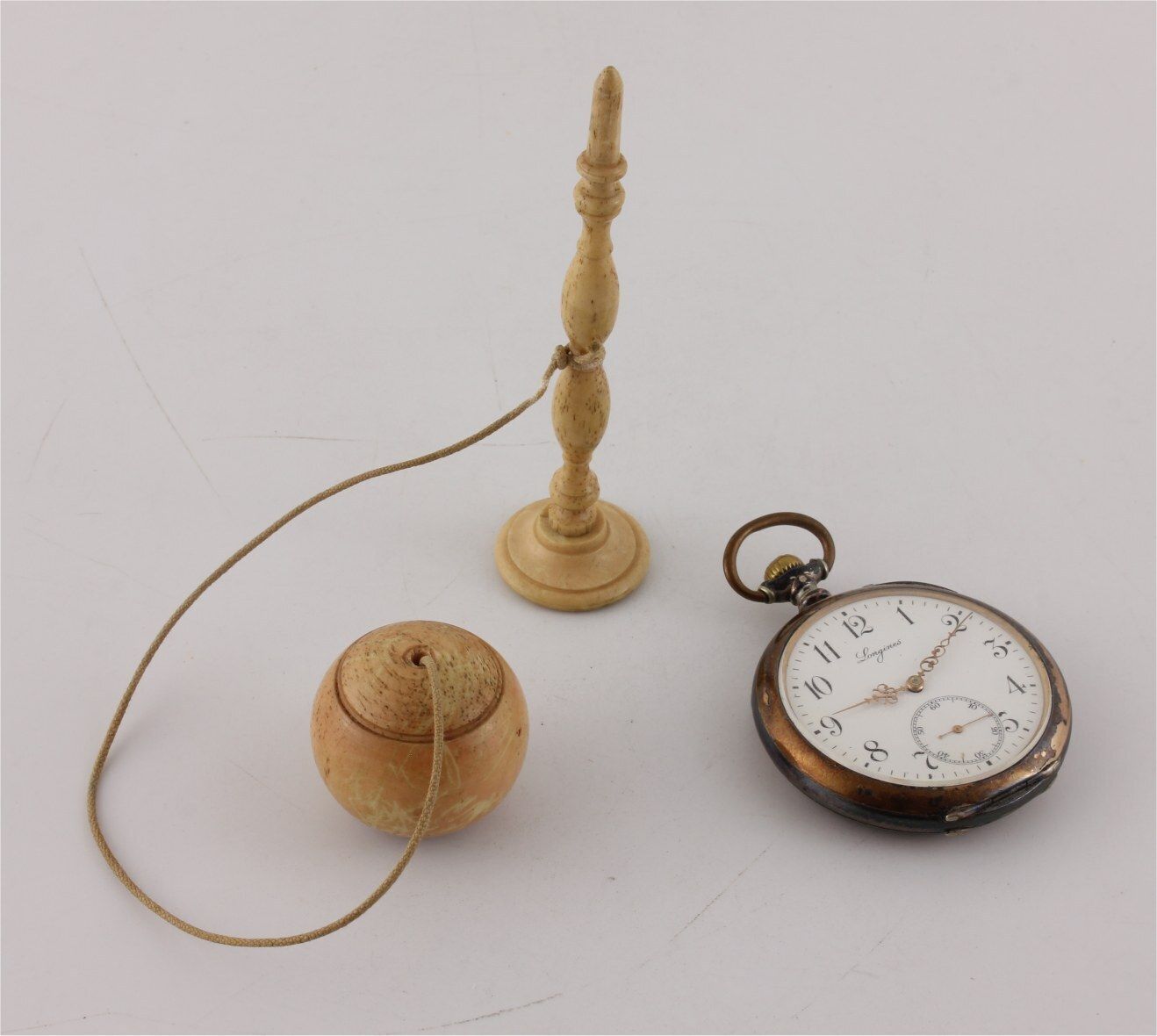 Bone Cup & Ball Game. Bilbocatch Bilboquet Game Of Skill. C1820. photo buy