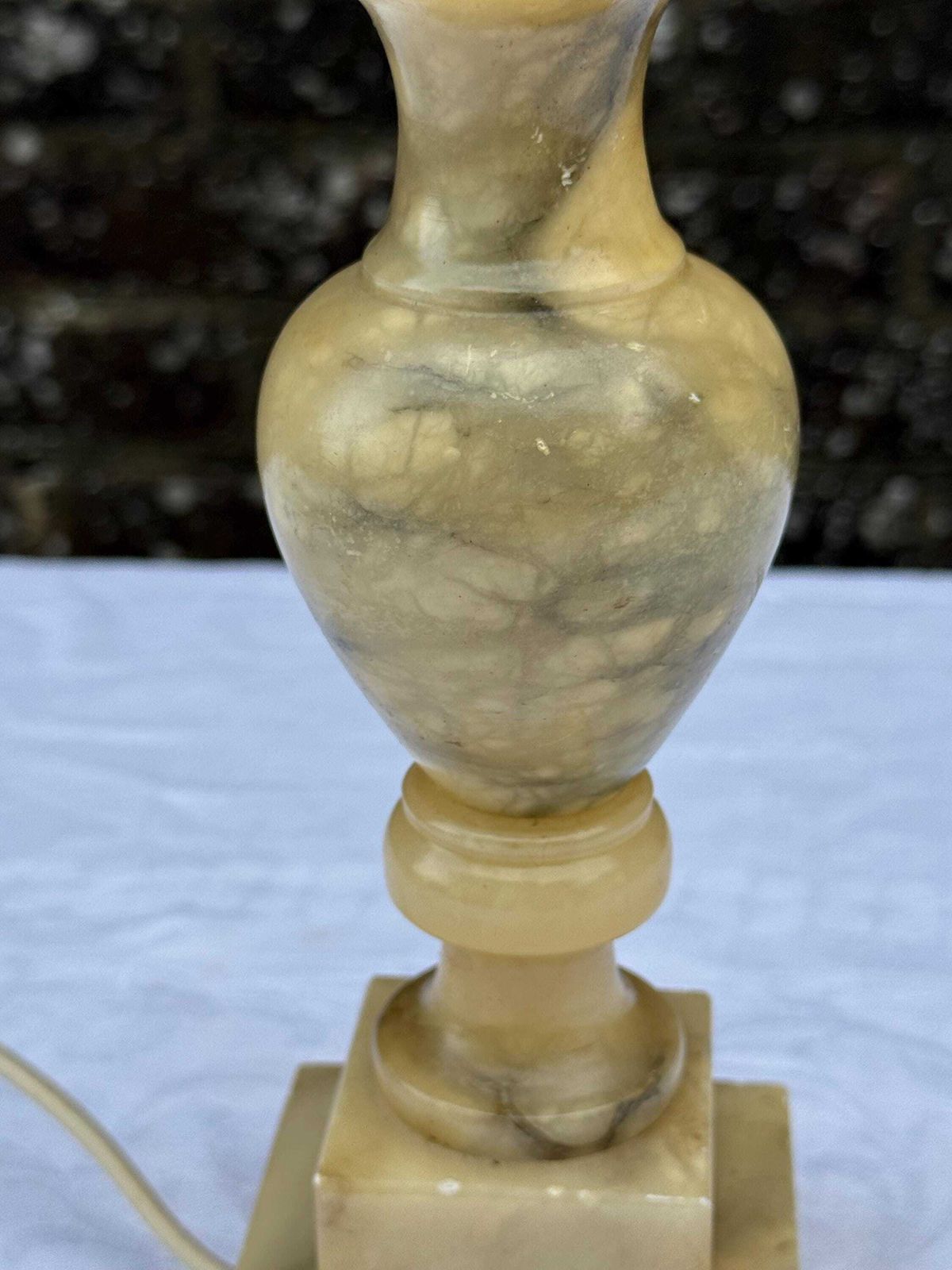 Rare Mid Century Vintage Italian Alabaster Lamp, Small Hand Carved Stone Table Lamp Mcm Lighting, Genuine Alabaster Made In Italy Pat Tested photo for sale