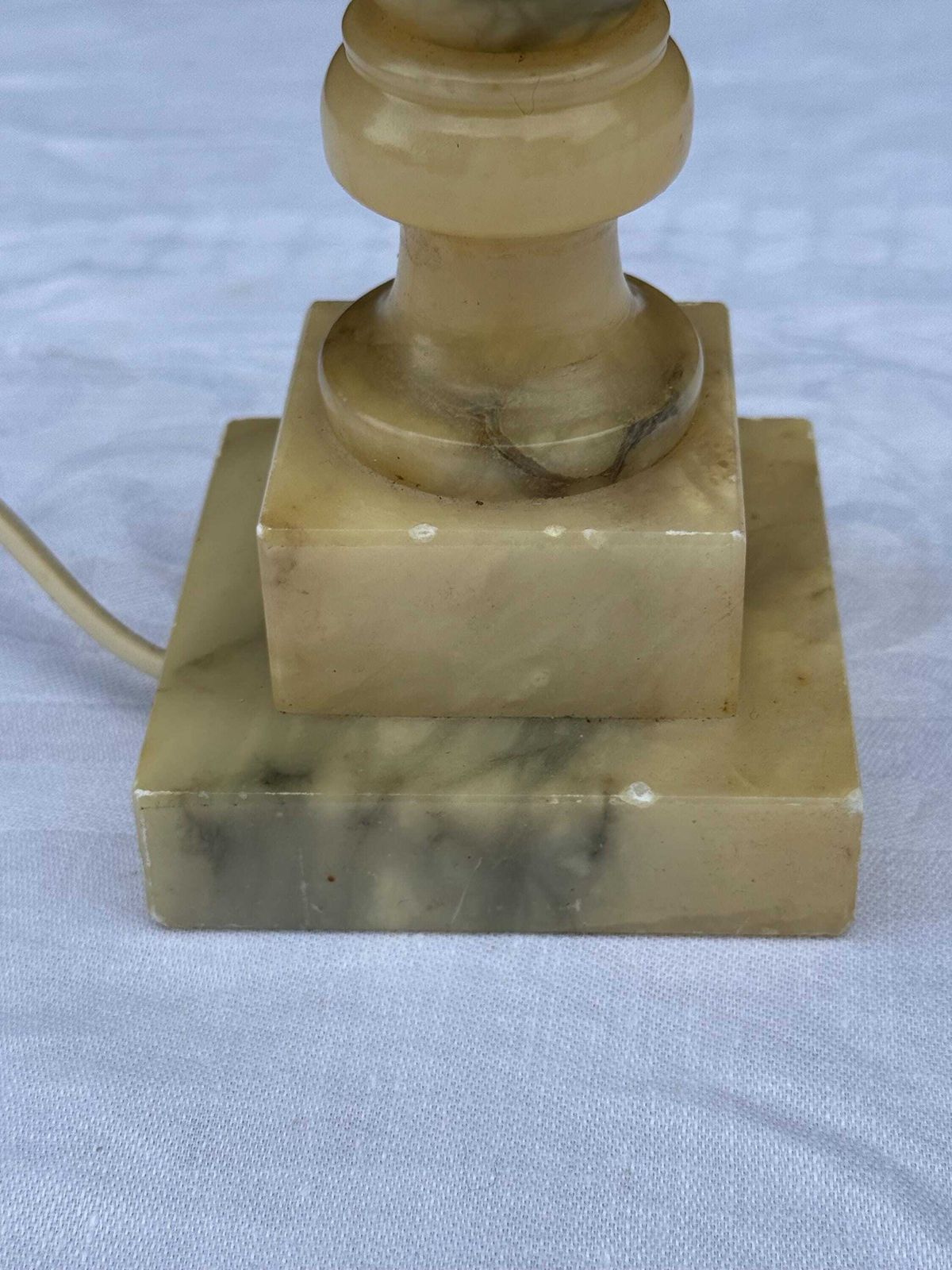 photo furniture Rare Mid Century Vintage Italian Alabaster Lamp, Small Hand Carved Stone Table Lamp Mcm Lighting, Genuine Alabaster Made In Italy Pat Tested