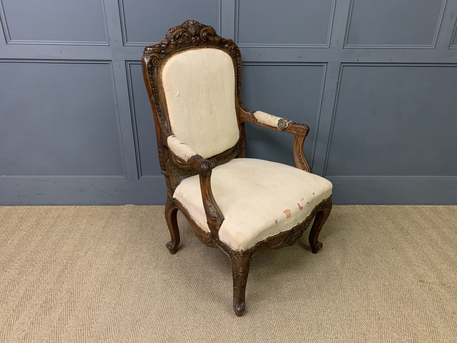 photo vintage Bold Pair Of French Walnut Fauteuils