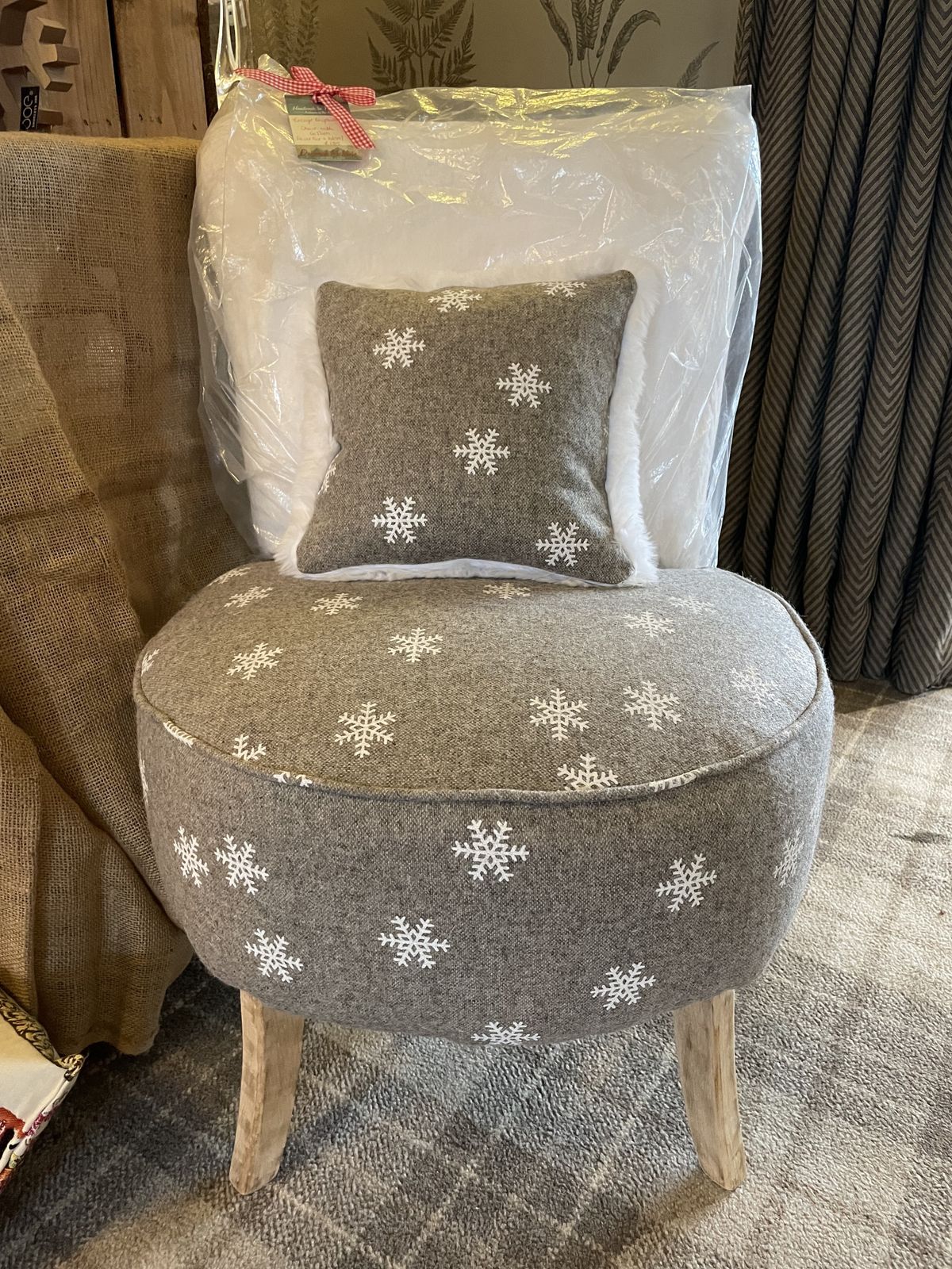 Vintage Bedroom/Cocktail Chair photo for sale