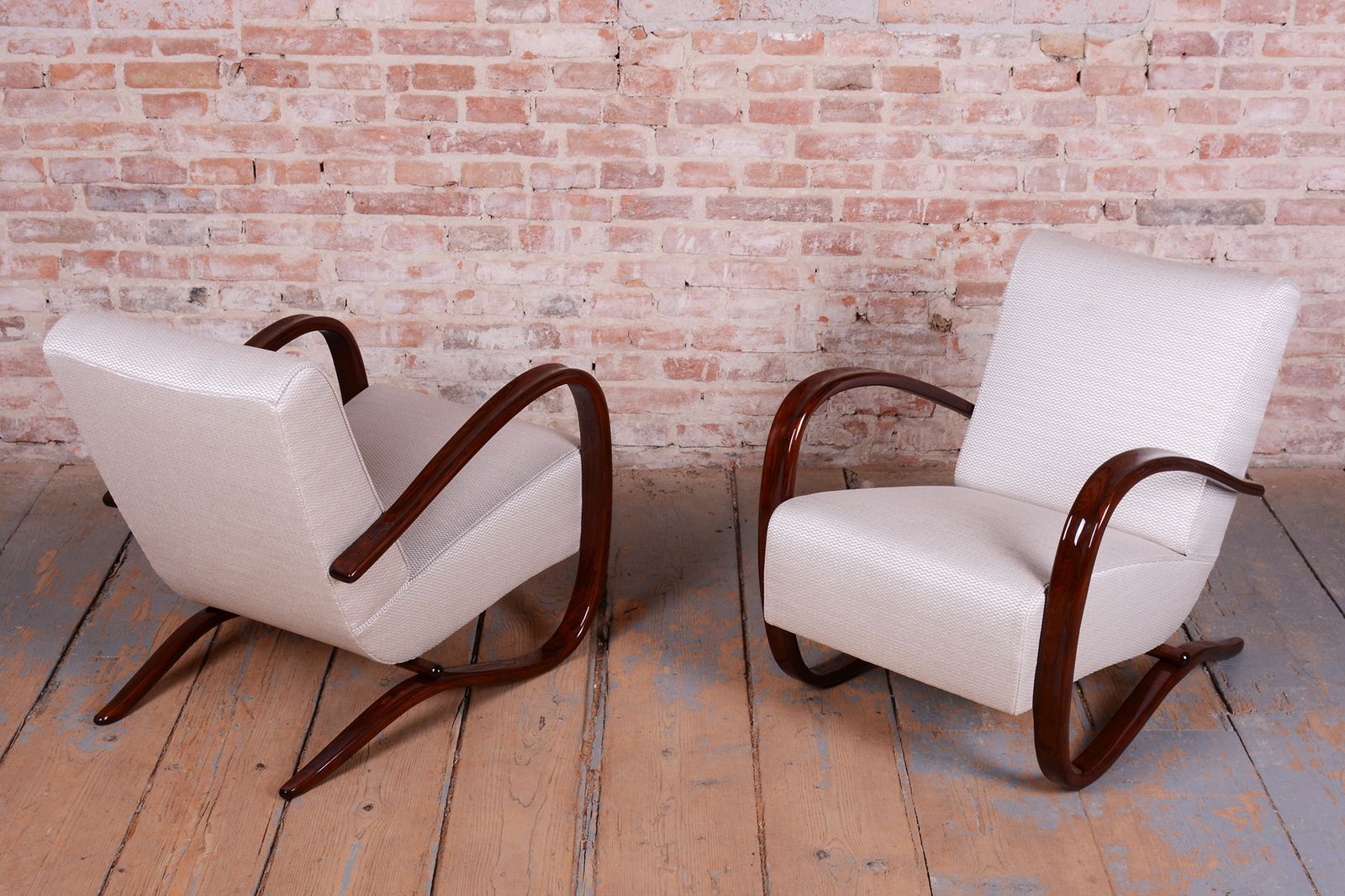 Pair Of Restored Art Deco Armchairs, By J. Halabala, Up Zavody, Czech, 1930s photo vinterior