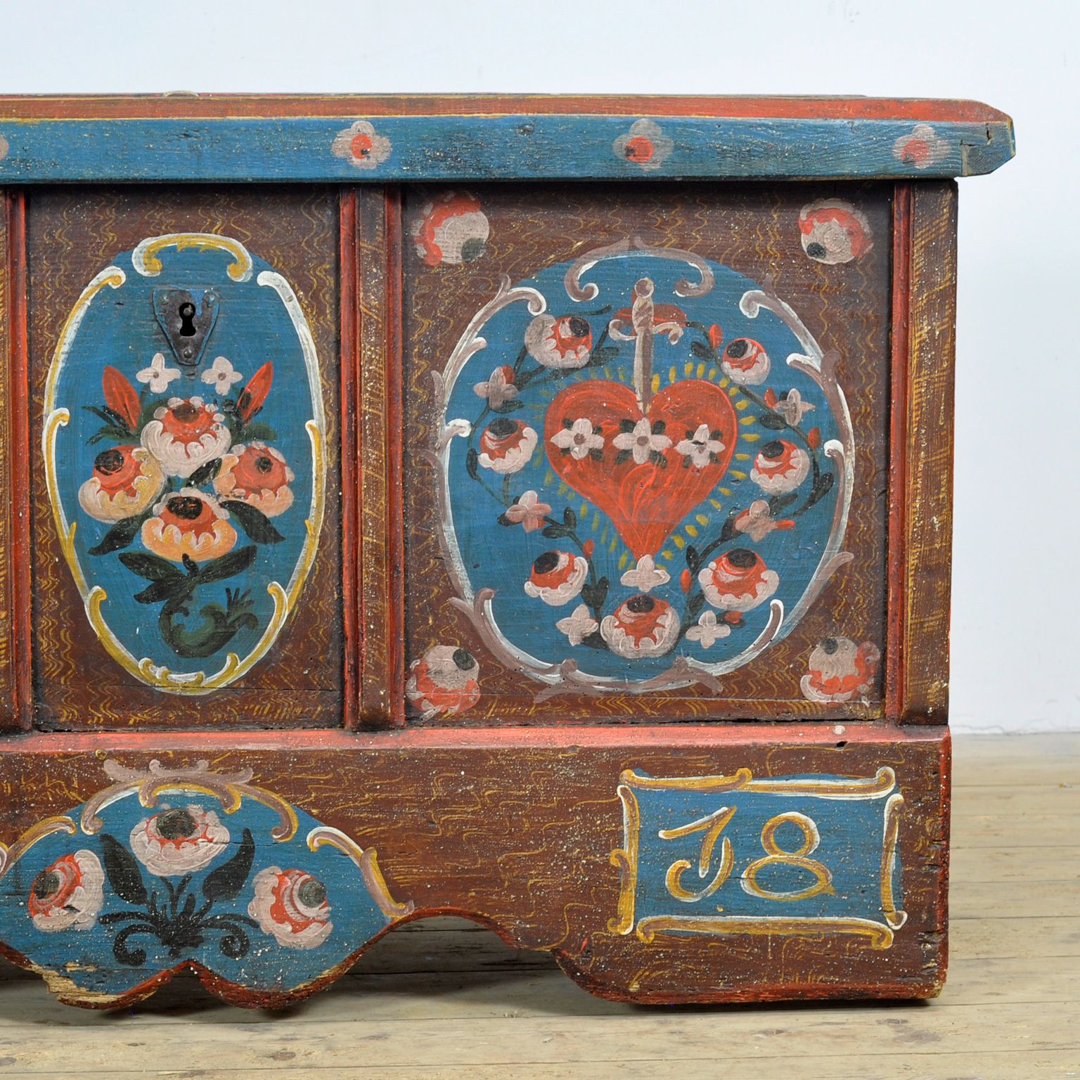 Folk Art Wedding Chest, Dated 1718 photo 795.0