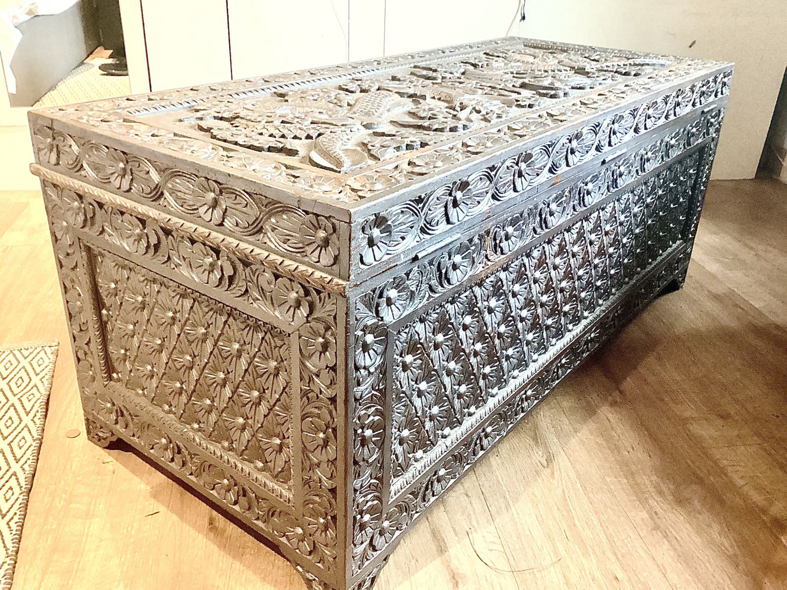 Large Chinese Carved Teak Chest  Twin Dragons C.1930s photo vintage