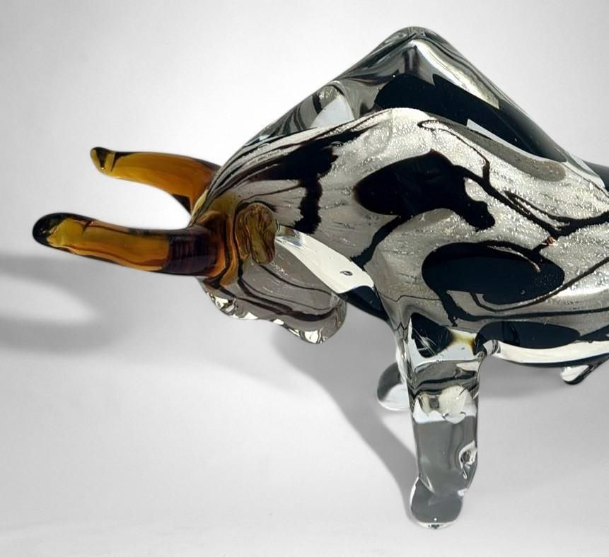 845.0 Murano Glass Bull Sculpture Sommerso Technique photo