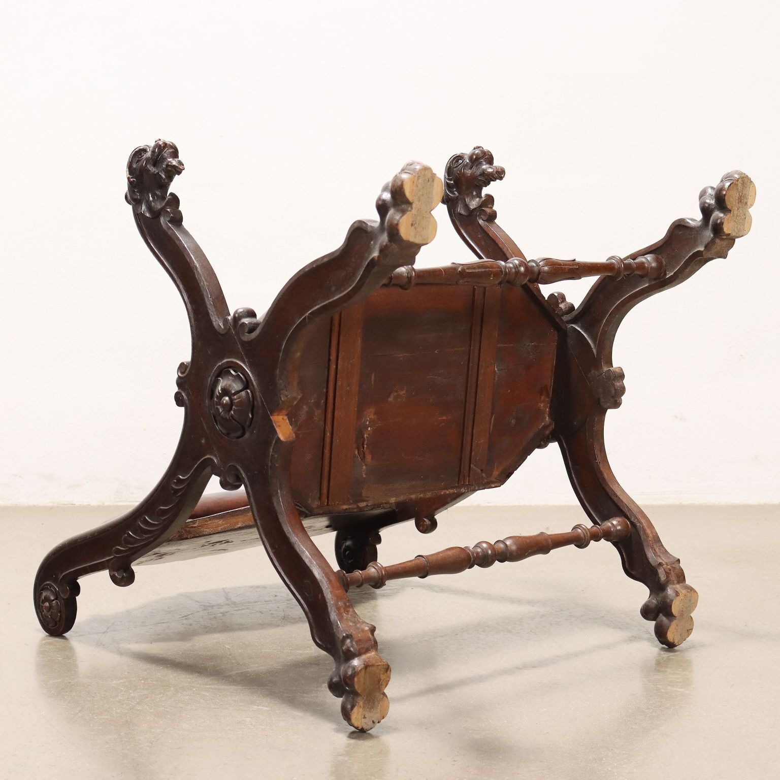 photo for sale Neo Renaissance Style Seat Wood Leather XX Century