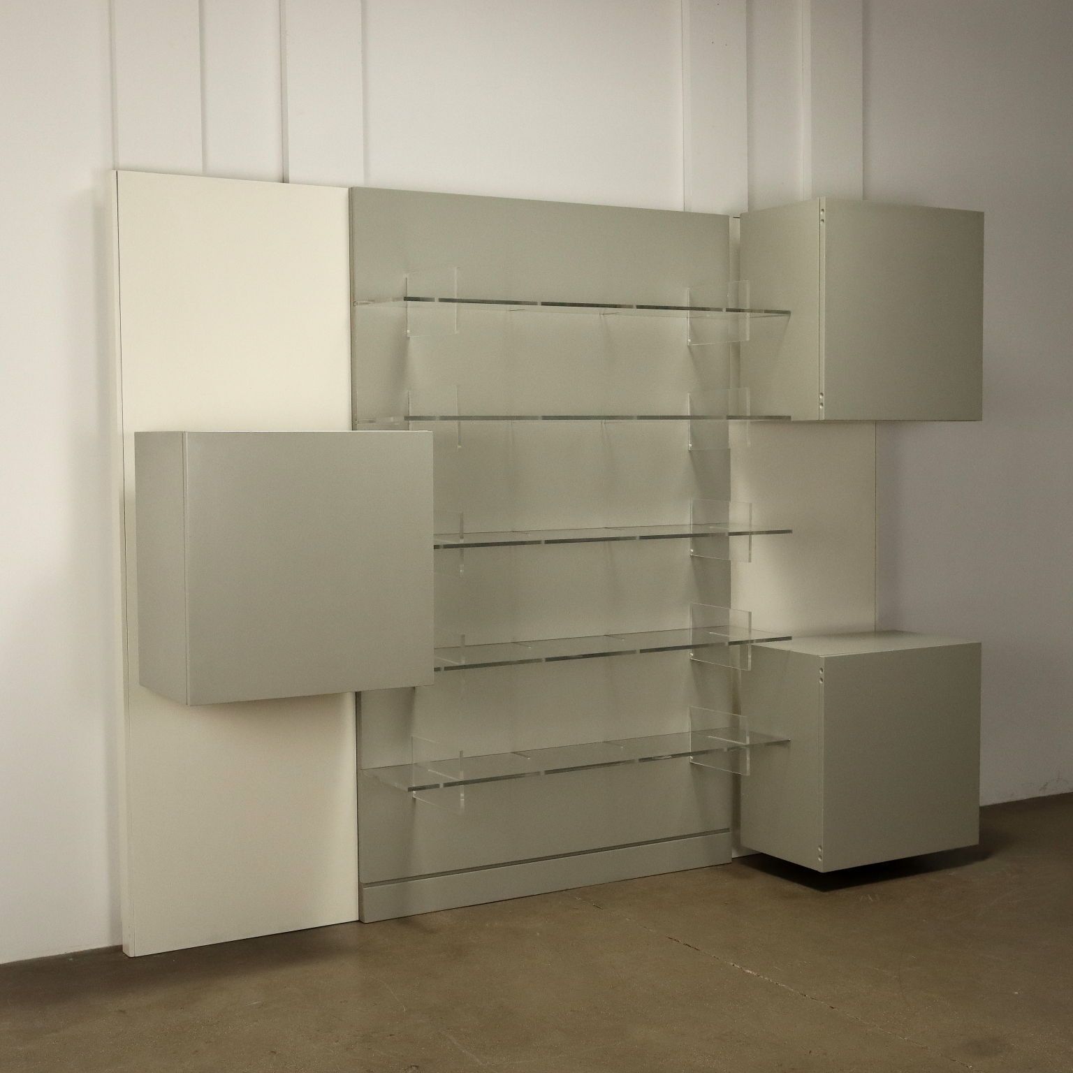 Acerbis Life Bookcase Design Roberto Monsani Vintage 1980s photo vinterior